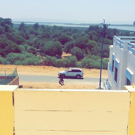 Ferienwohnung Blue Meadow Moulay Bousselham Exterior foto